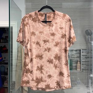 Men’s Lululemon T-Shirt